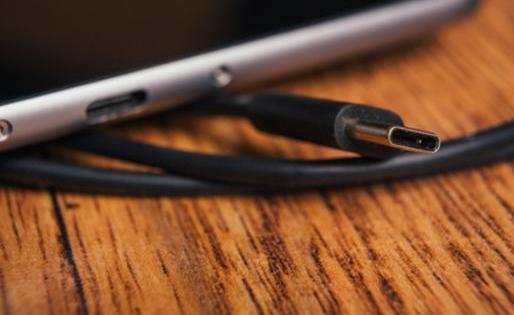 USB-C ist nicht gleich USB-C: Woran Kompatibilit&auml;t‚ Kabel & Ladeleistung scheitern!